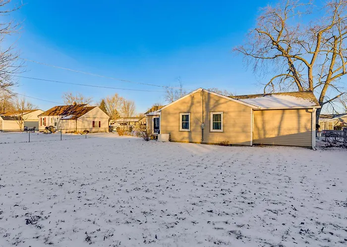 Ferienhaus 5 Mi To Dtwn Rockford: Pet-friendly W/ Yard! *